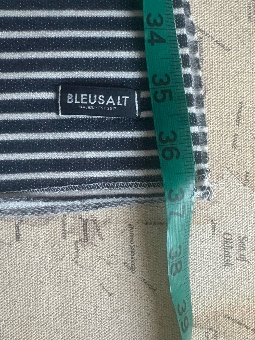 Bleusalt The Lite Wraps 1 Yard Signature Fabric Navy Stripe - Picture 9 of 9